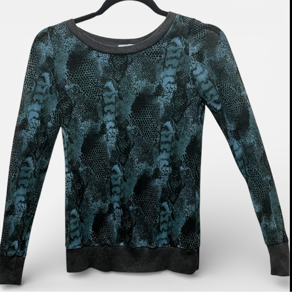 Urban Outfitters Kimchi Blue Top Teal and Black Snake Print
